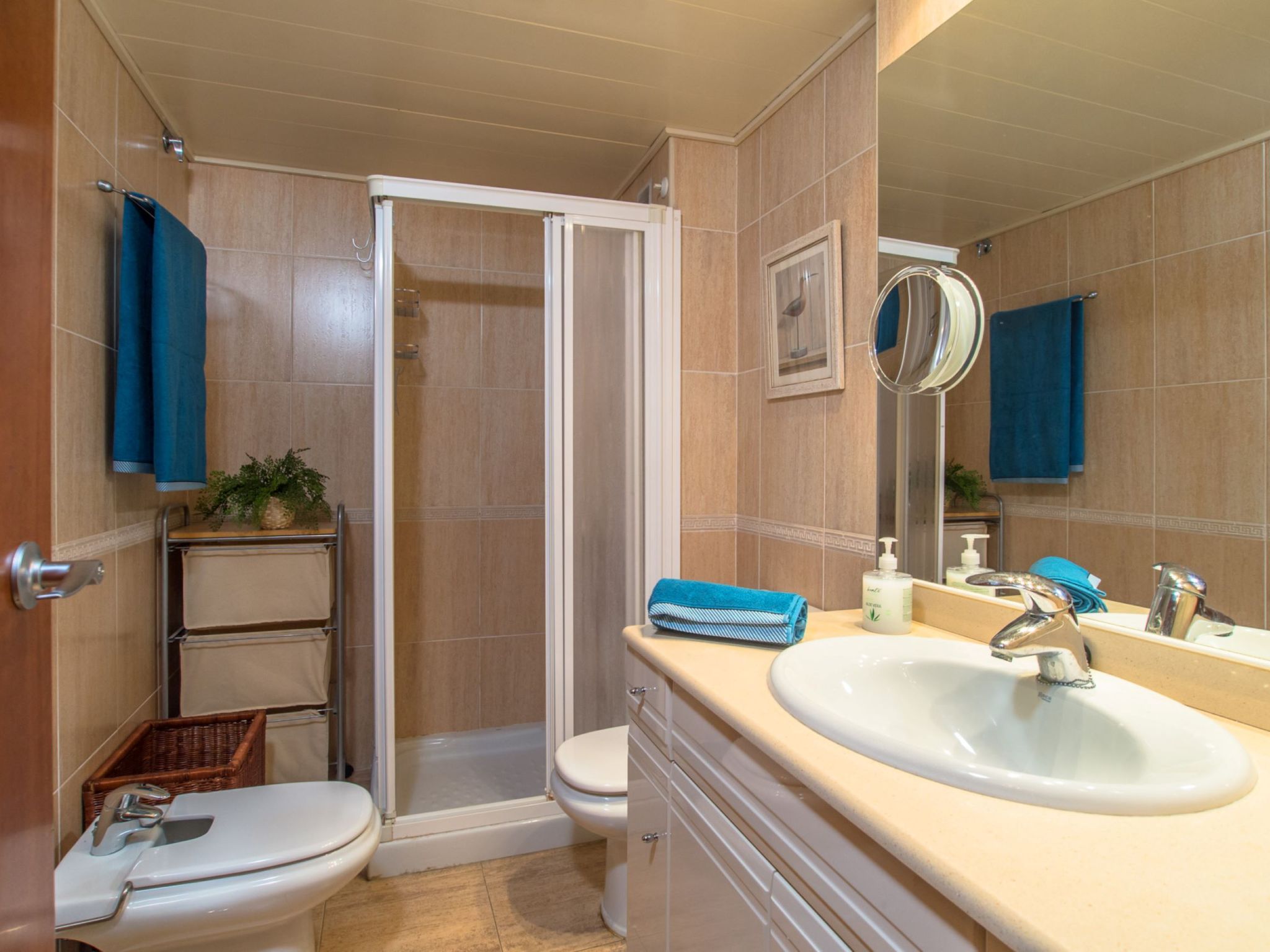 Photo of Costabravaforrent Balcó 8, Wohnung für 4 Personen mit gemeinschaftlichem Pool