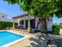 Vrijstaande villa met privézwembad bij L'Escala, Costa Brava - thumbnail 2