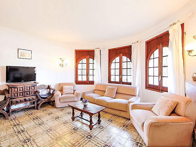 Search and Stay destination L'Escala, CT - Spain from AU$ 372. Les 4 Saisons