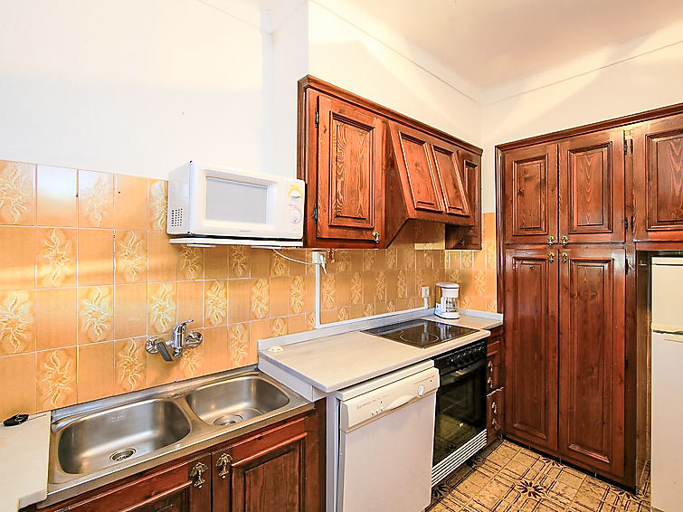 Search and Stay destination L'Escala, CT - Spain from AU$ 372. Les 4 Saisons