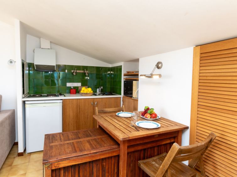 Search and Stay destination L'Escala, CT - Spain from AU$ 170. Port L'escala
