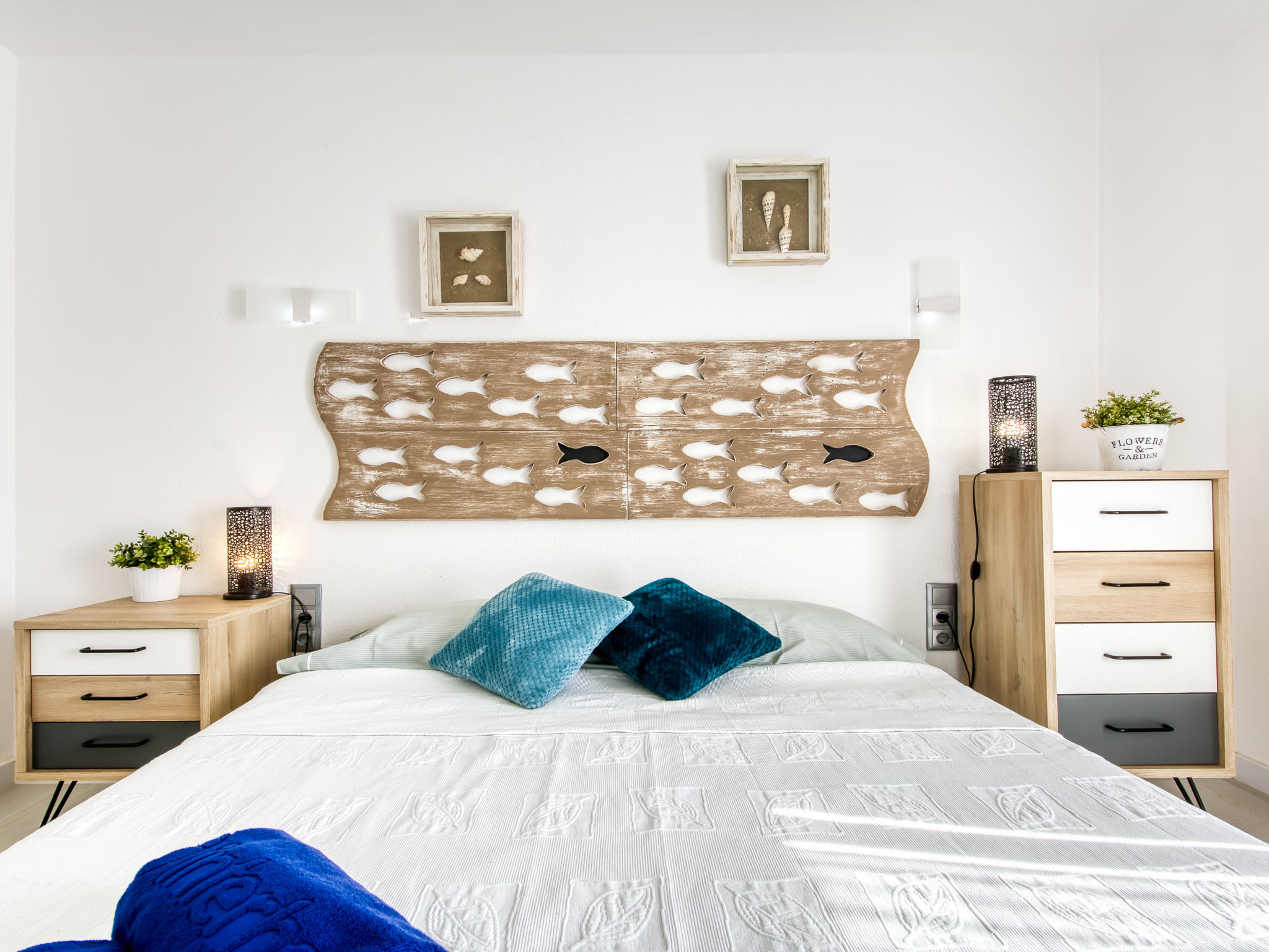 Port L'escala-Drinnen