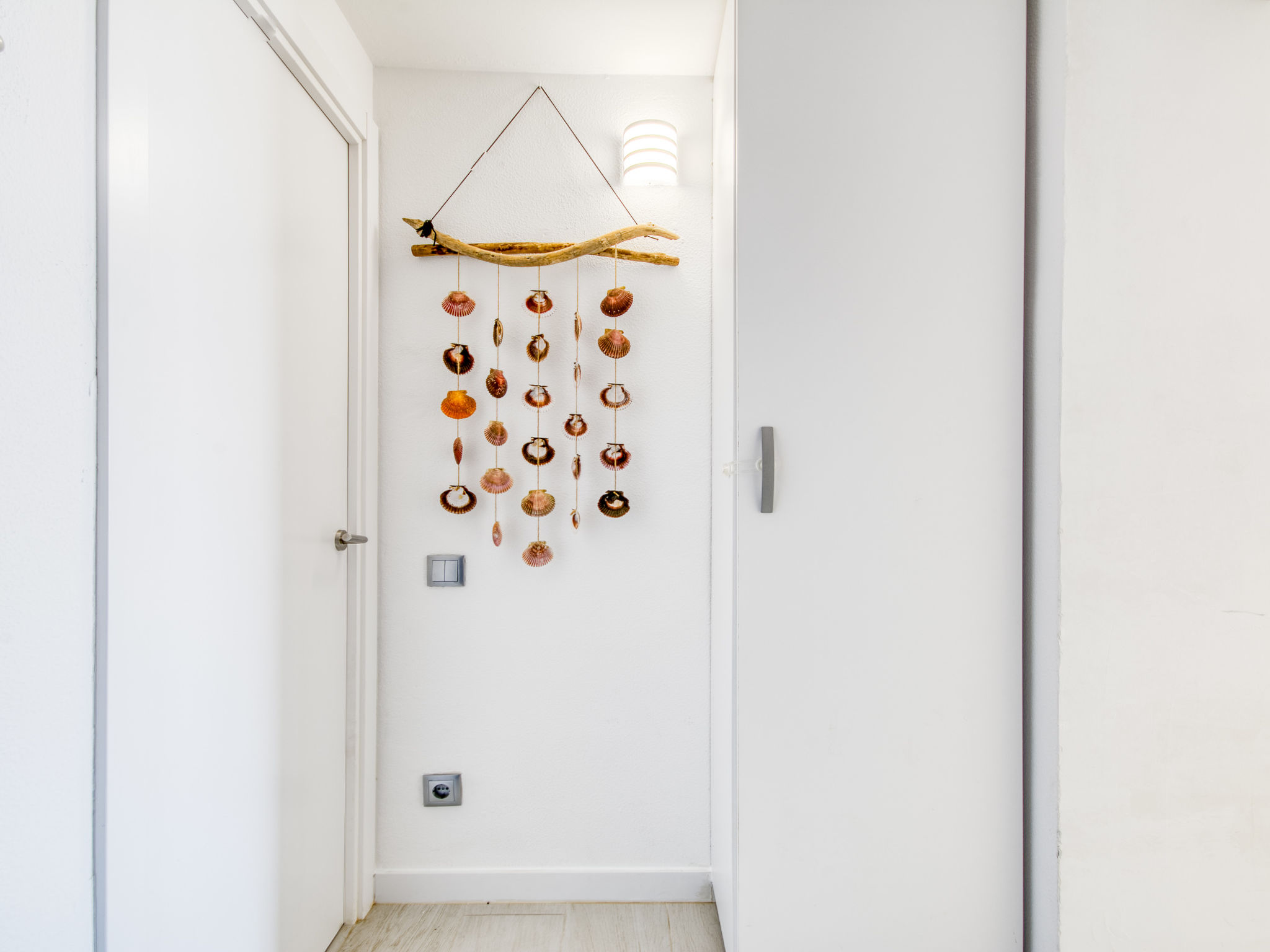 Port L'escala-Drinnen