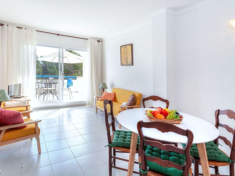 Search and Stay destination L'Escala, CT - Spain from AU$ 208. Residencial Magda Park