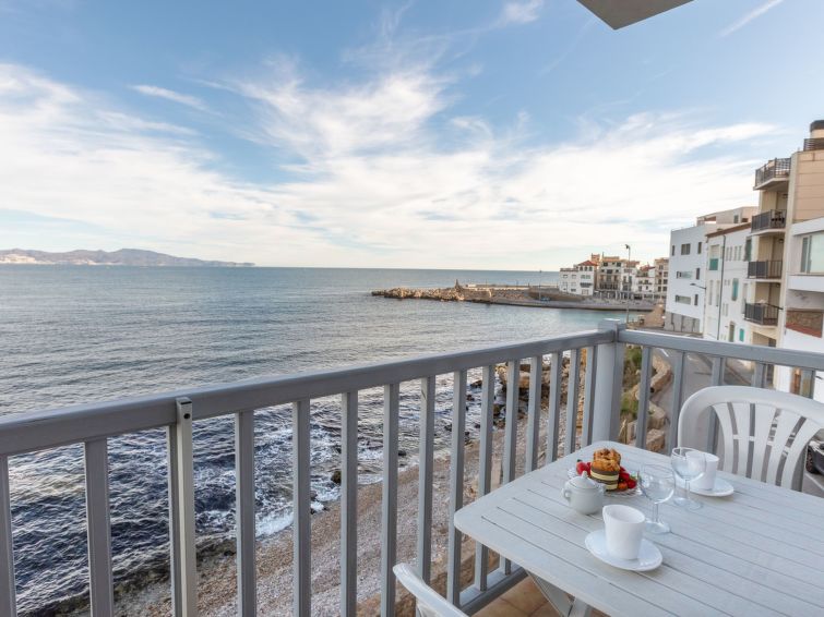 Search and Stay destination L'Escala, CT - Spain from AU$ 163. Vista a Mar