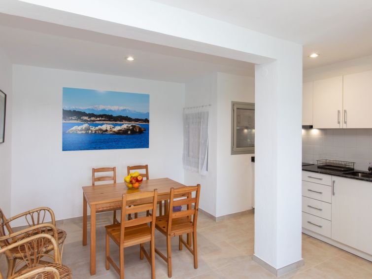Search and Stay destination L'Escala, CT - Spain from AU$ 236. Vista a Mar