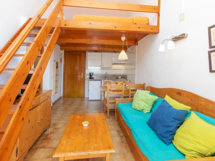 Search and Stay destination Els Griells, CT - Spain from AU$ 221. Edificio Tamarius