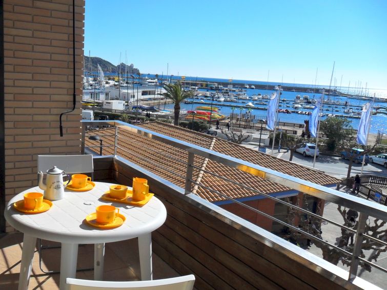 6-persoons appartement met zeezicht direct aan zee in L'Estartit in L'Estartit