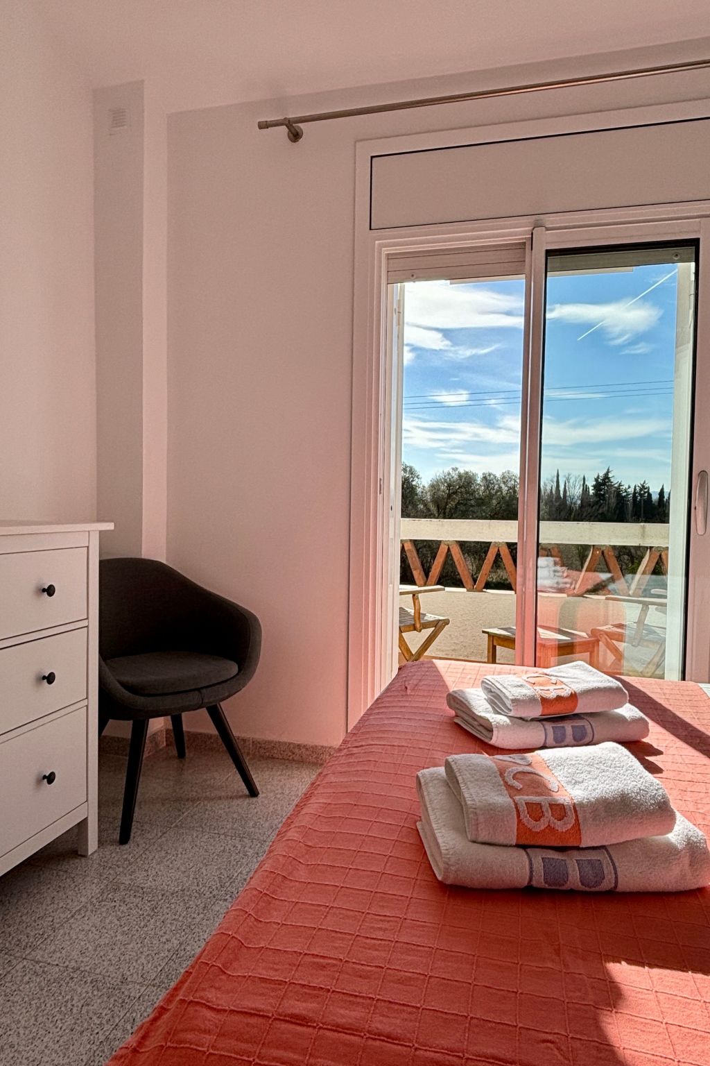 Casa Fluvià mit Gemeinschaftspool-Image-tags.info