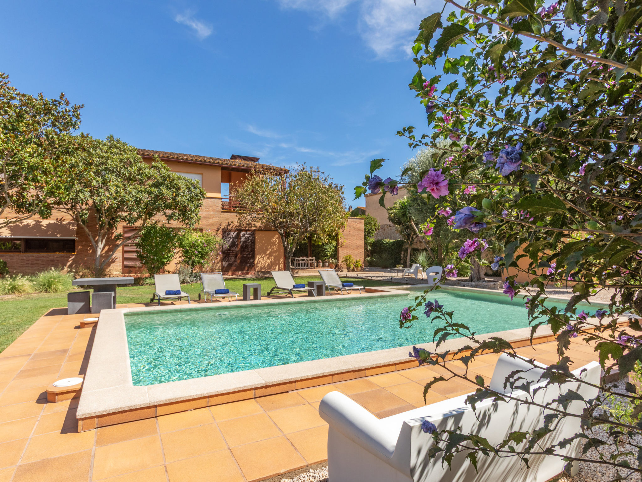 Top Villa Chantal AIRCO - Buiten
