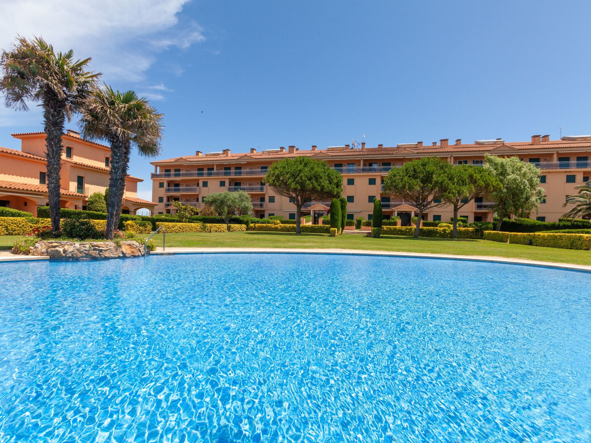 Photo of Port Pals with garden terrace