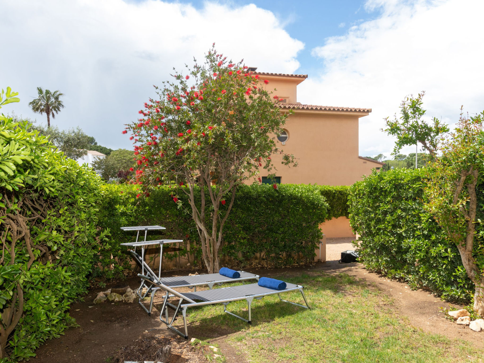 Photo of Port Pals with garden terrace