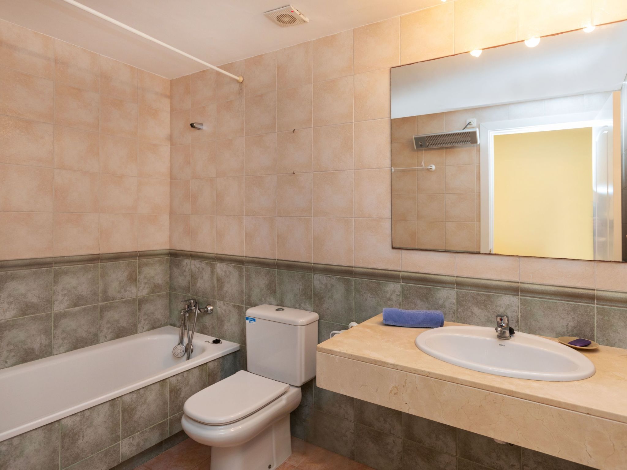 Photo of Port Pals family terrace & garden