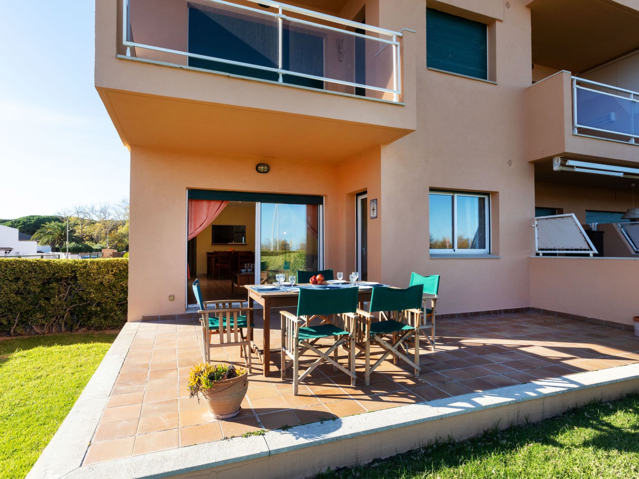 Photo of Port Pals family terrace & garden