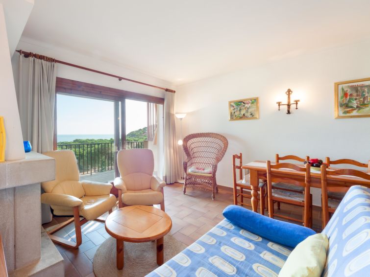 Search and Stay destination Pals, CT - Spain from AU$ 190. Melis II M8