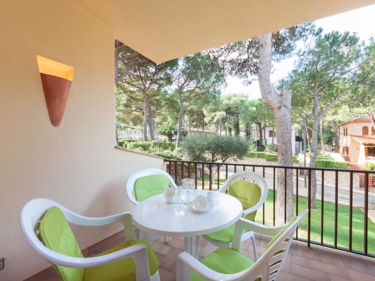 Search and Stay destination Palau-Sator, CT - Spain from AU$ 161. Melis II M4