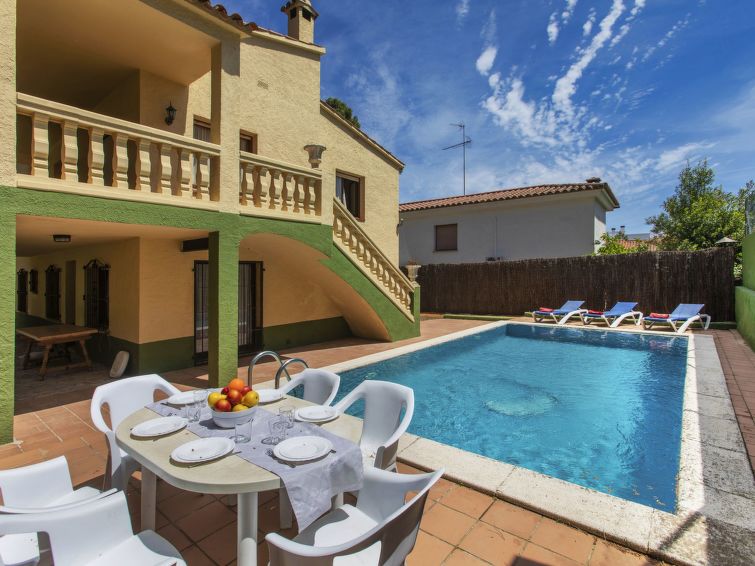 Image blog - 5 Days in Palau-sator, Catalonia, Spain what to see and where to stay