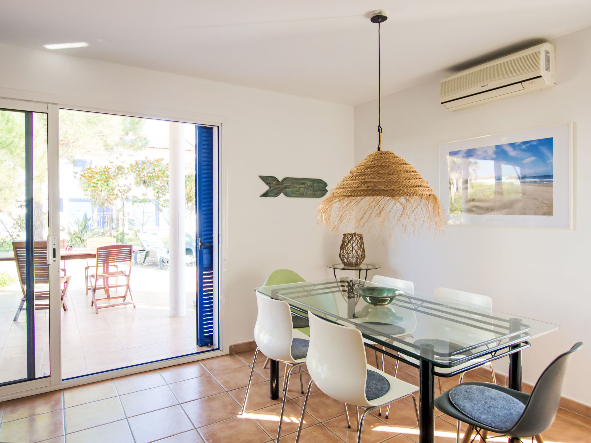 Gemütliches Ferienhaus mit Offenem Kamin - Dedans