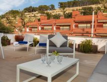 Casa de vacaciones Sa Riera White on the Beach