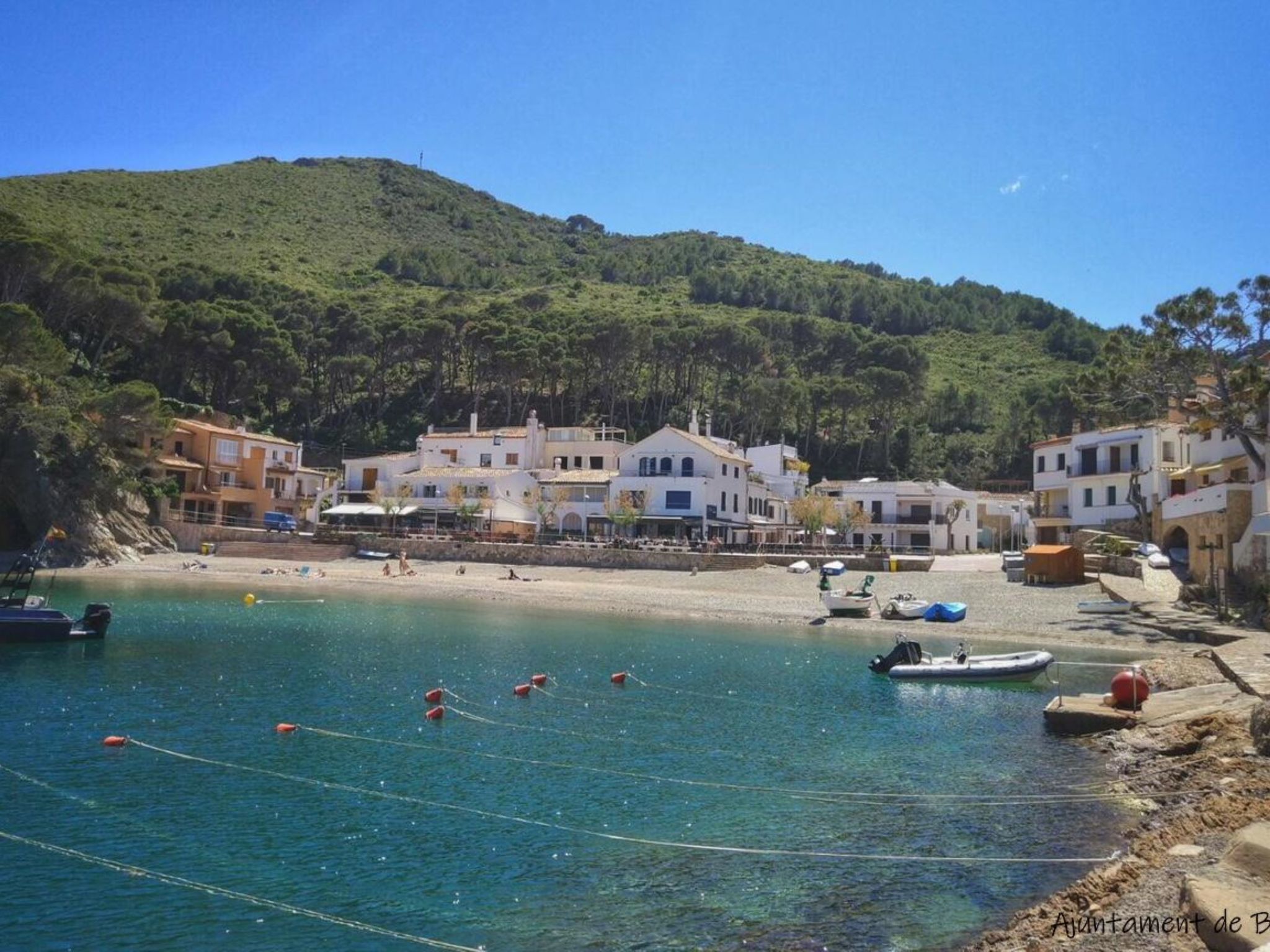 Photo of Sa Riera White on the Beach