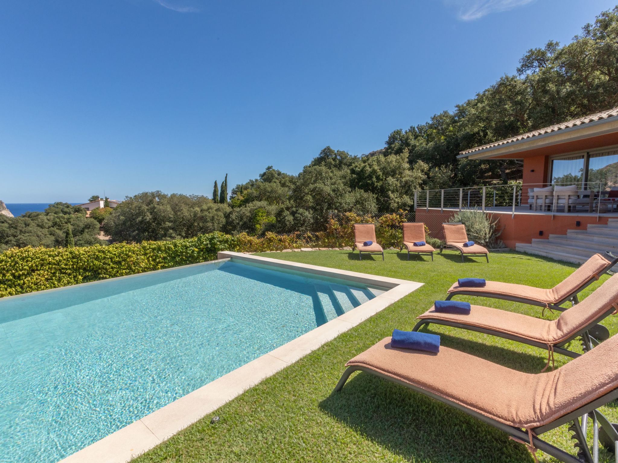 Photo of Begur Collection