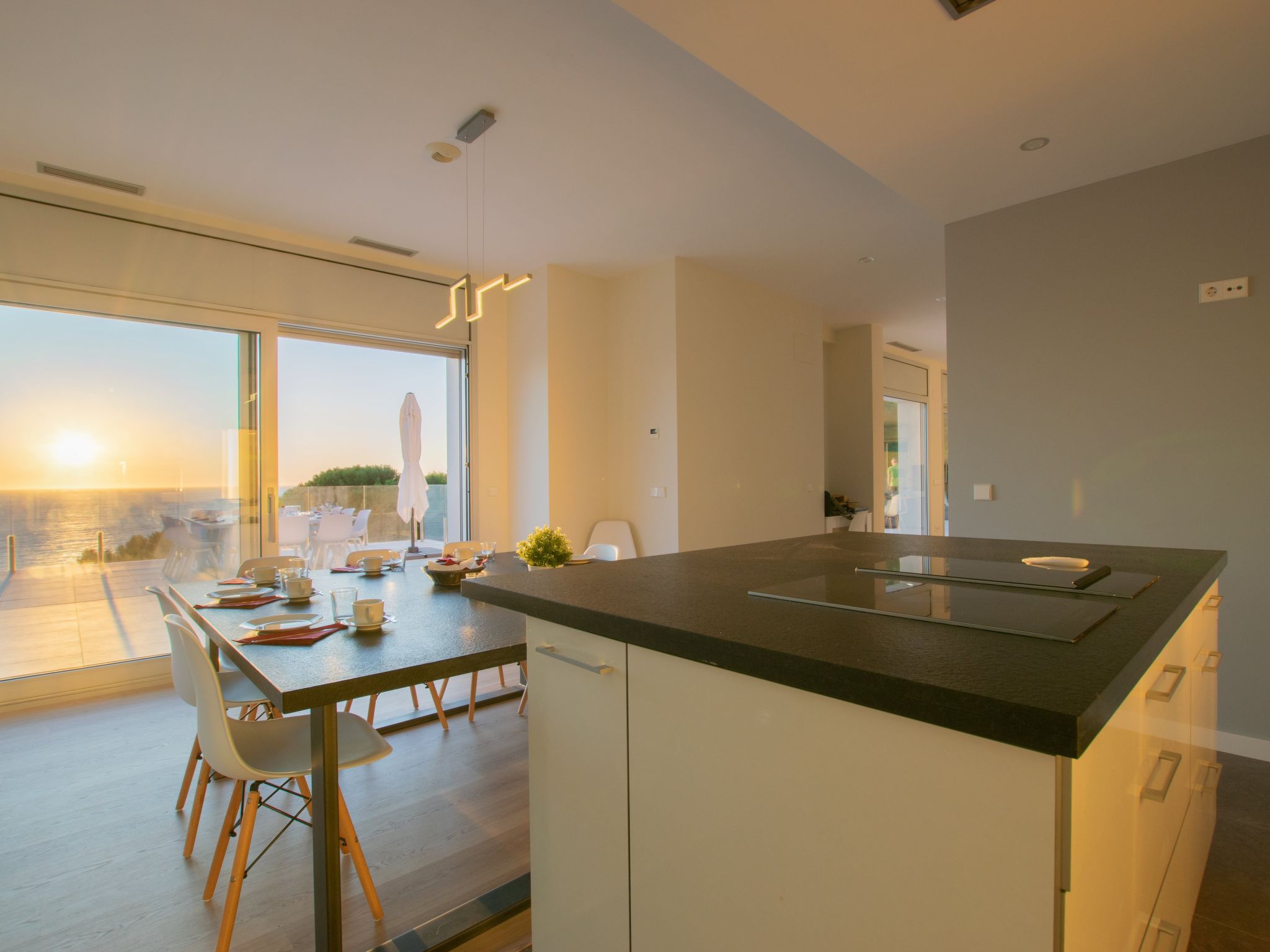 Haus Emnitan-Image-tags.info