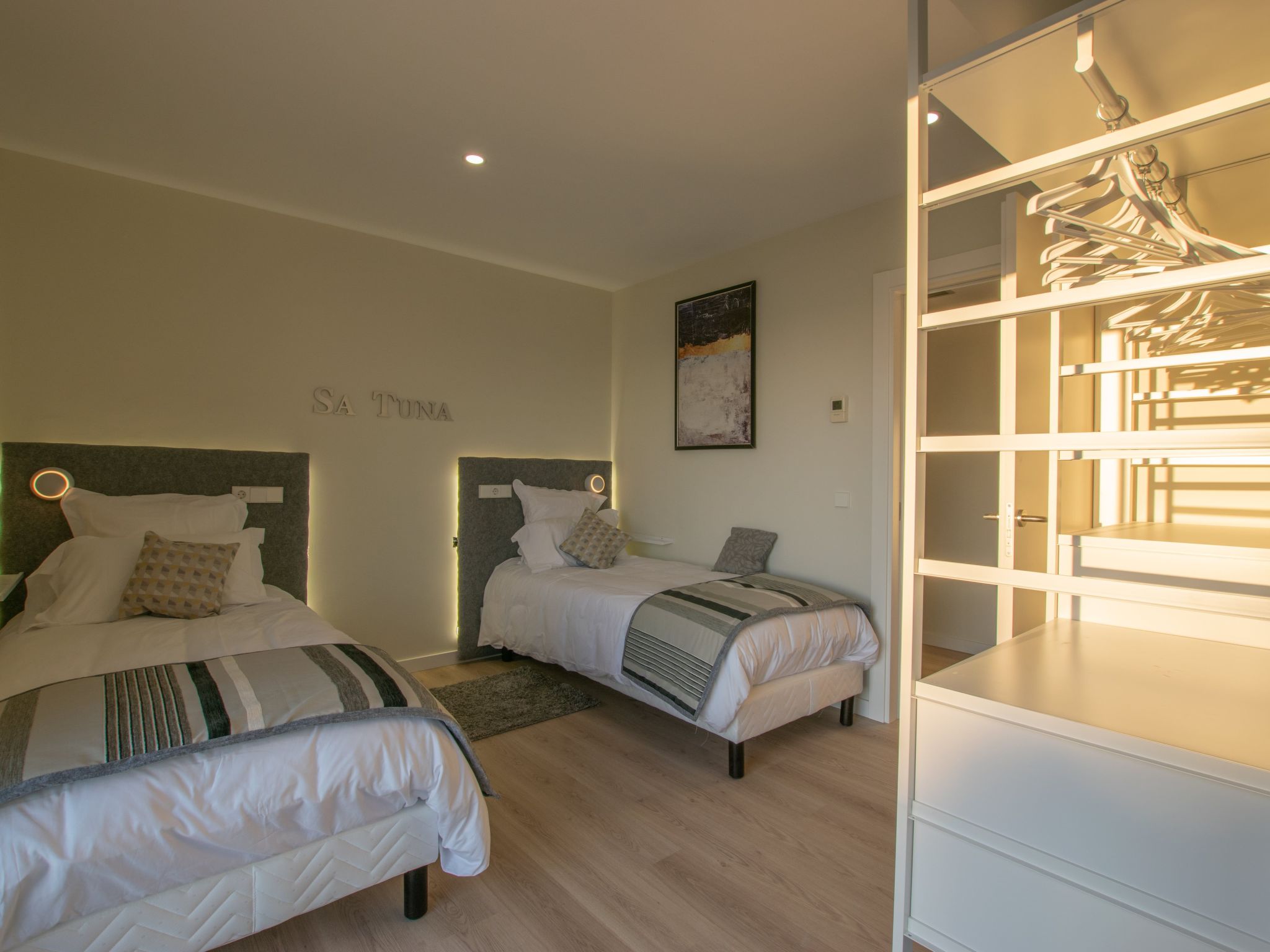 Haus Emnitan-Image-tags.info