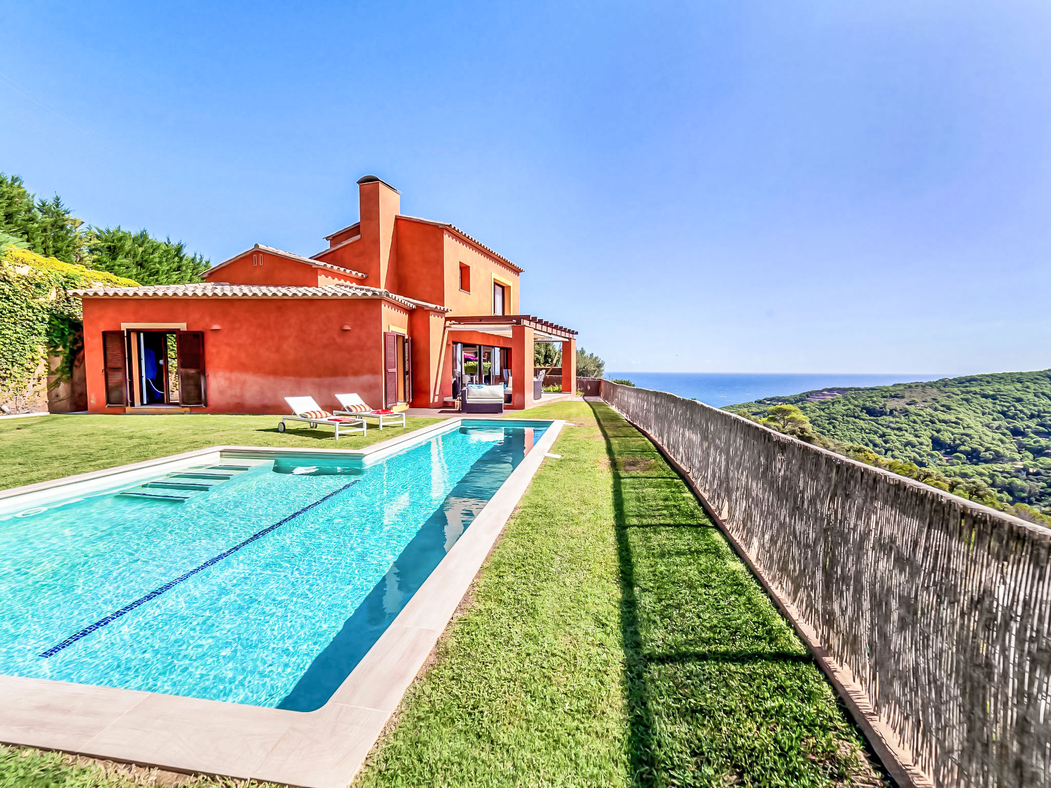 Photo of Jandalo Berria