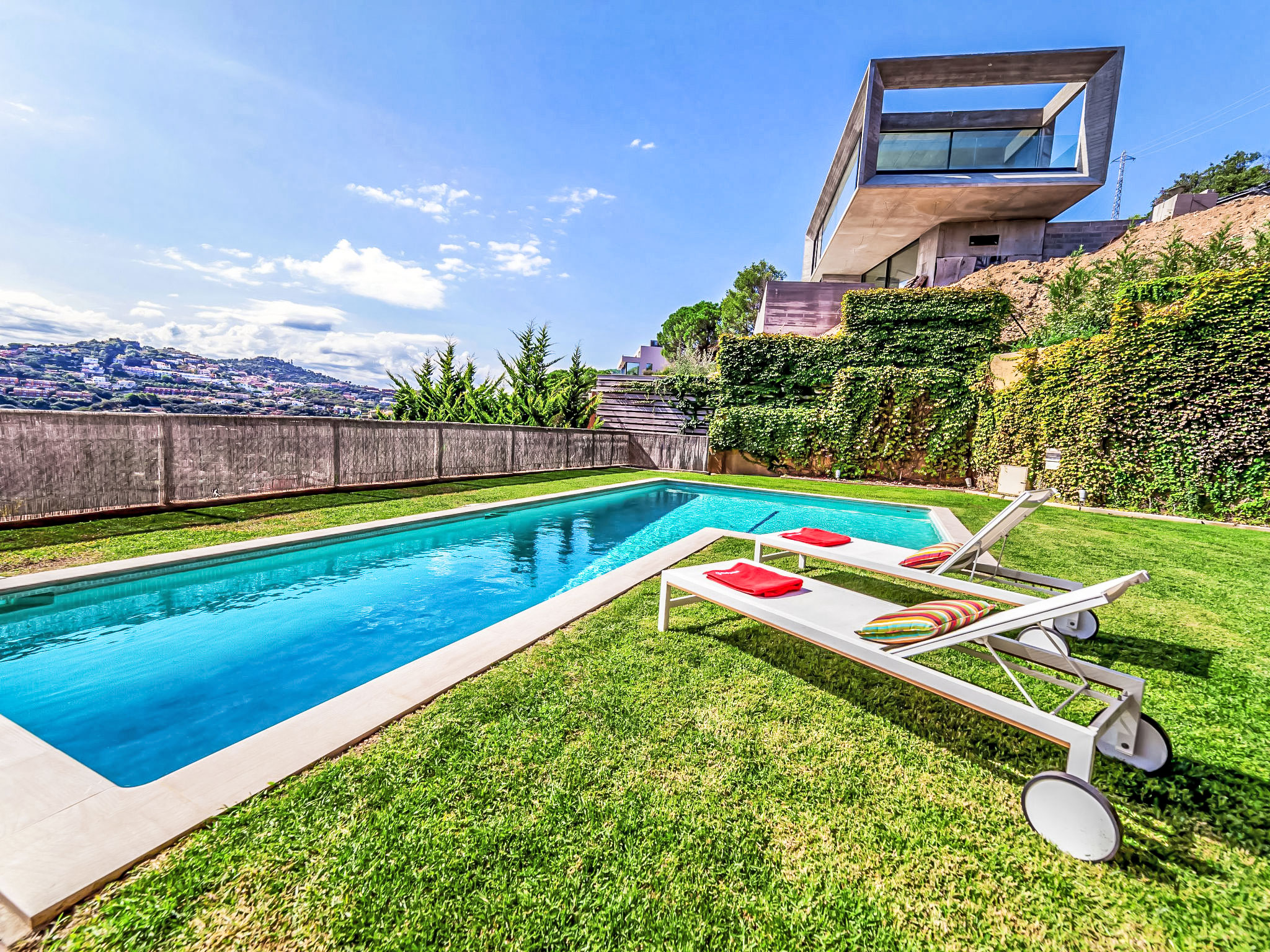 Photo of Jandalo Berria