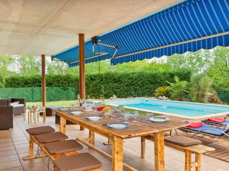 Search and Stay destination el Llac del Cigne, CT - Spain from AU$ 371. Dolce