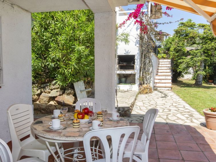 Search and Stay destination Calonge, CT - Spain from AU$ 236. Puig Dels Daus