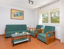 Vrijstaand vakantiehuis met privézwembad bij Calonge, 4 km van zee - thumbnail 4