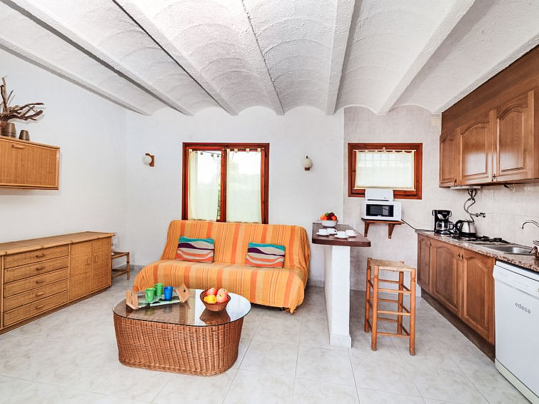Search and Stay destination Calonge, CT - Spain from AU$ 270. Solenza