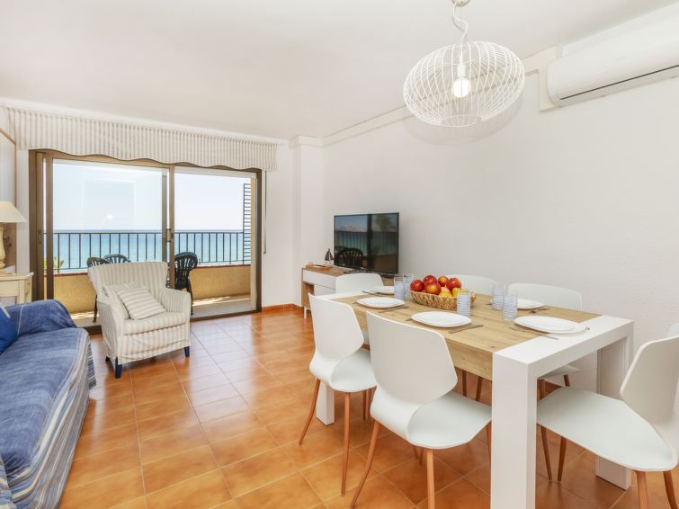 6-persoons appartement met zeezicht in Sant Antoni de Calonge in St Antoni de Calonge
