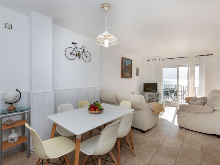 Search and Stay destination Calonge, CT - Spain from AU$ 314. Calima
