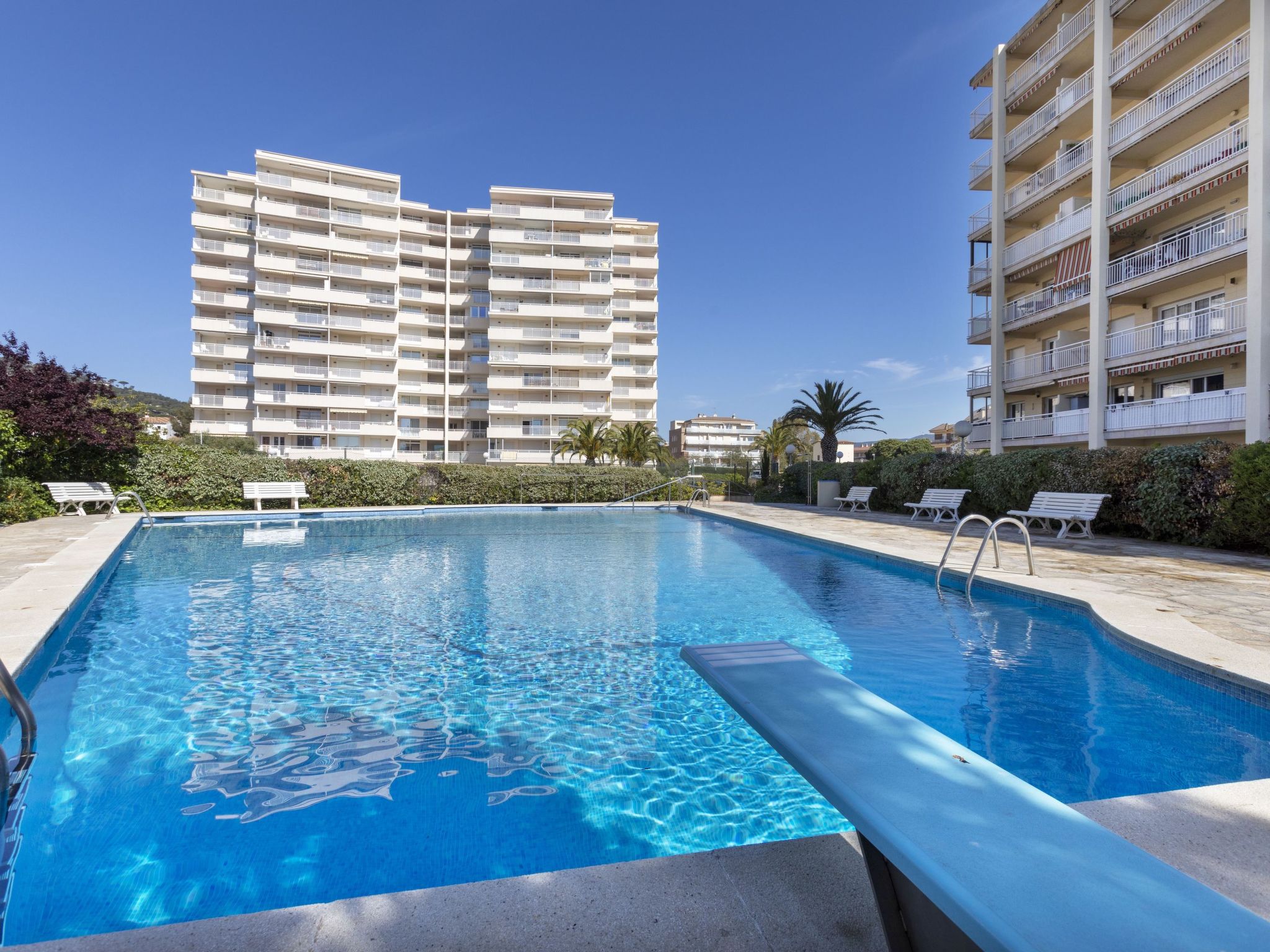 Montseny — Pool Outdoor (3 of 21)