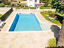 Holiday home Eva