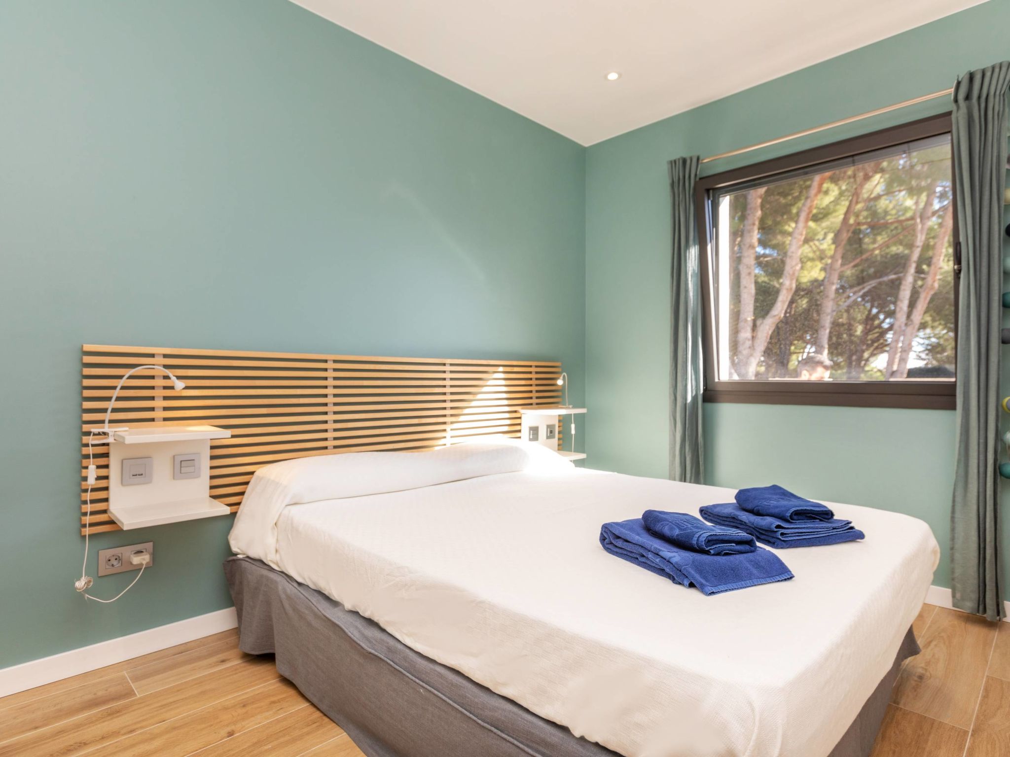 Moderne vrijstaande woning met privézwembad op 800m van het strand - foto 16