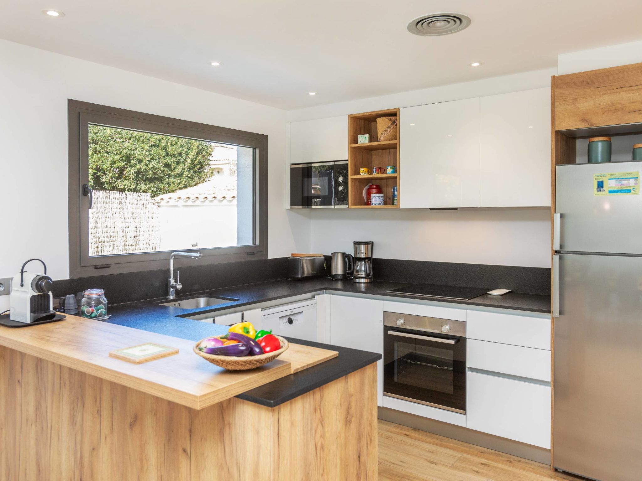 Moderne vrijstaande woning met privézwembad op 800m van het strand - foto 5