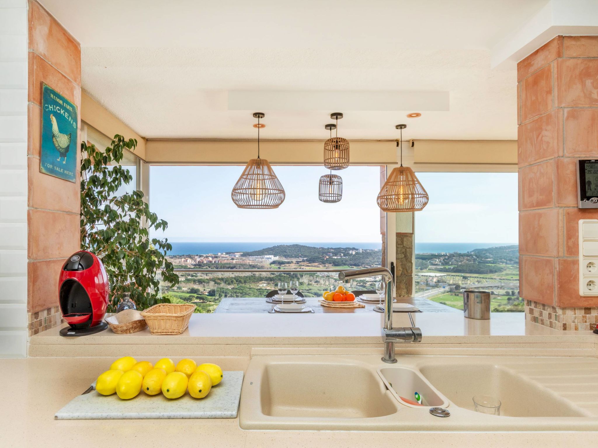 Photo of Luz del Mar