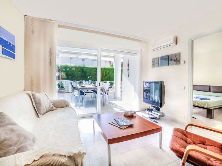 Search and Stay destination Platja d'Aro, CT - Spain from AU$ 221. Nautic
