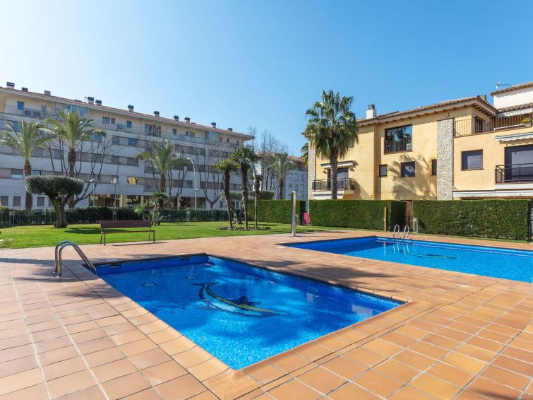 Search and Stay destination Platja d'Aro, CT - Spain from AU$ 428. Port Verona