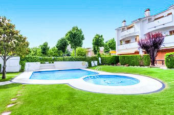 Casa De Vacaciones Anell D Aro In Playa De Aro Es9460 351 1