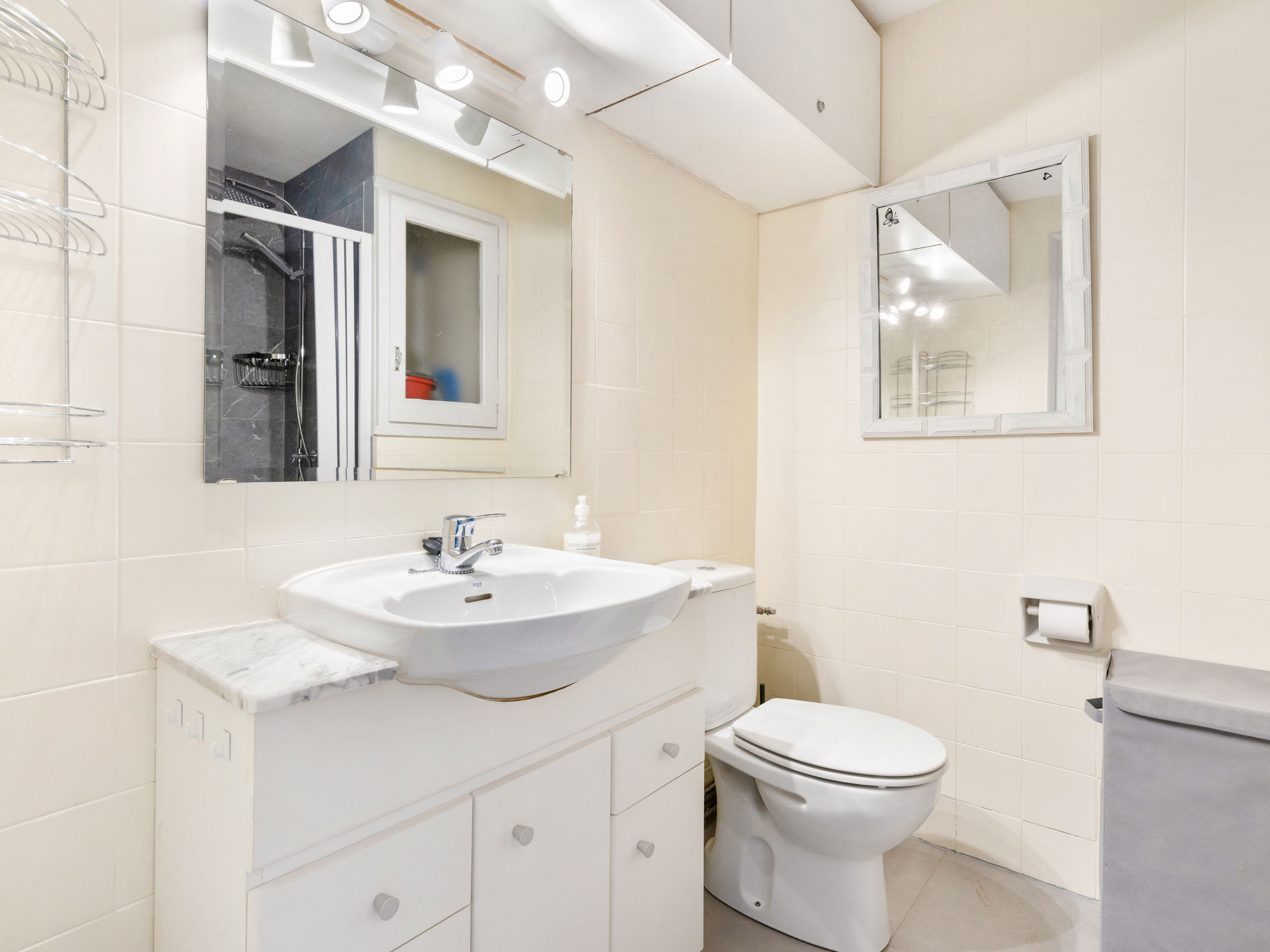 Photo of WELCS ESTUDIO 156 PDA en el centro