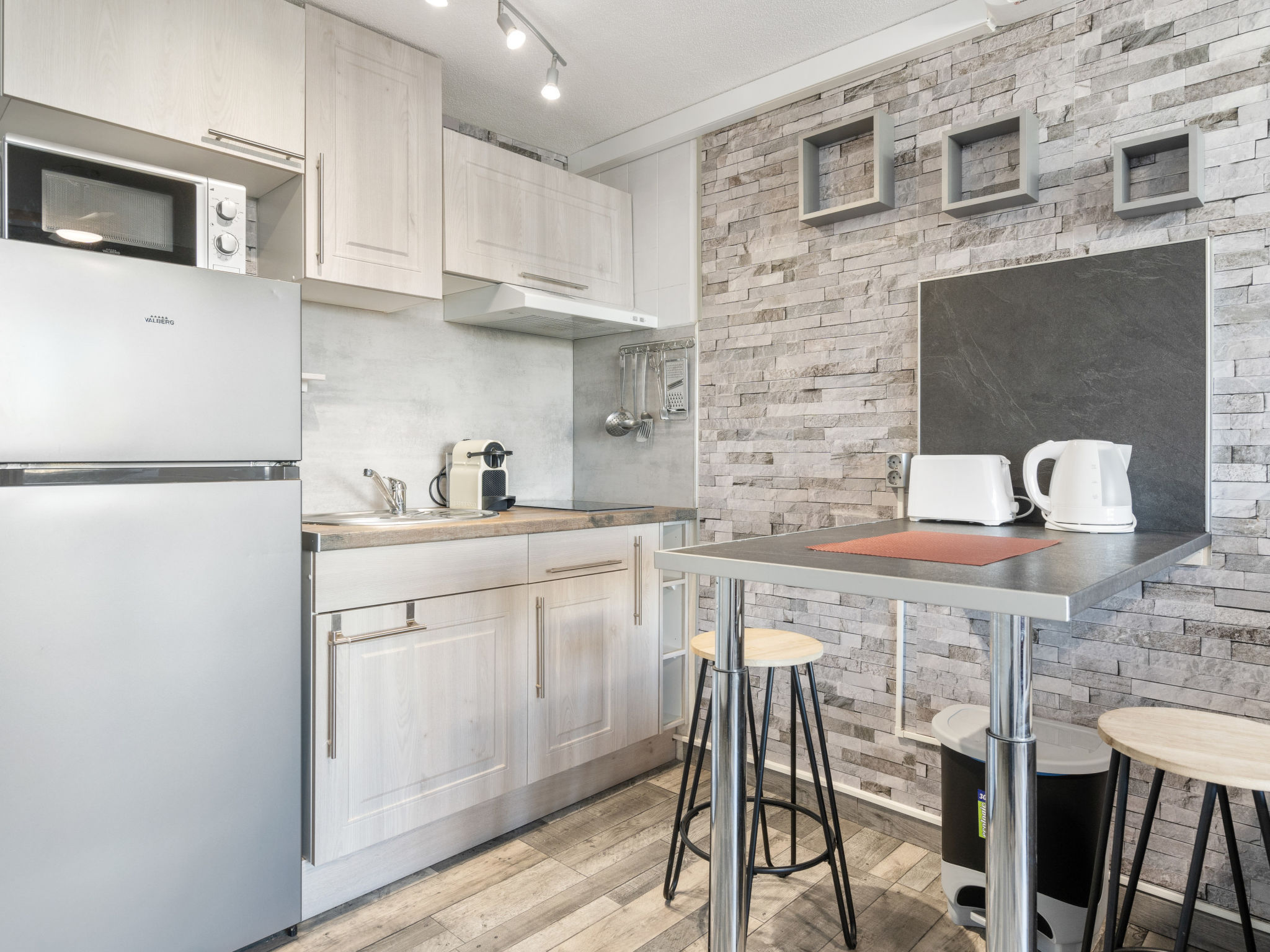 Photo of WELCS ESTUDIO 156 PDA en el centro