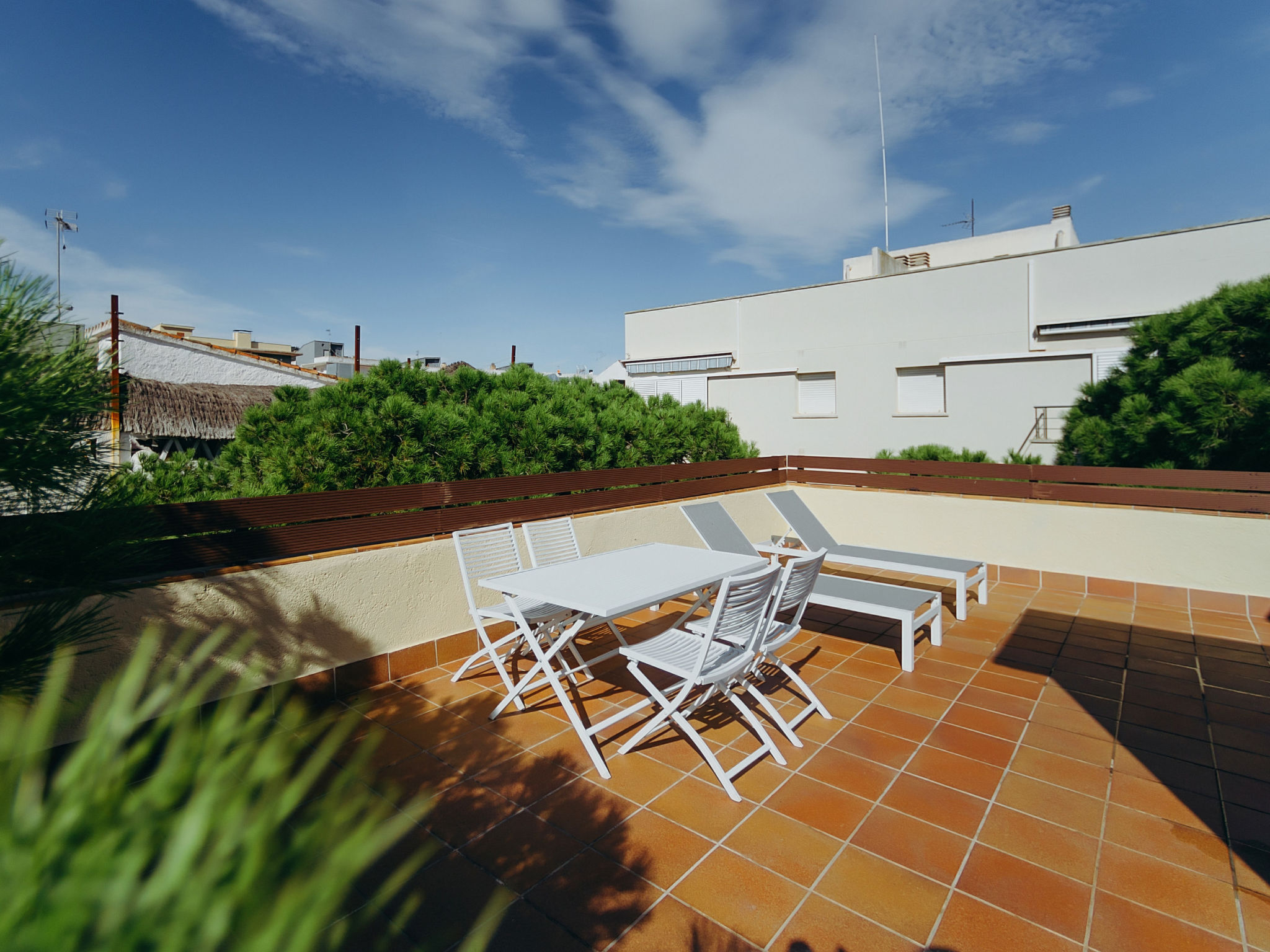 Photo of WELCS DUPLEX 192 PDA cerca del mar