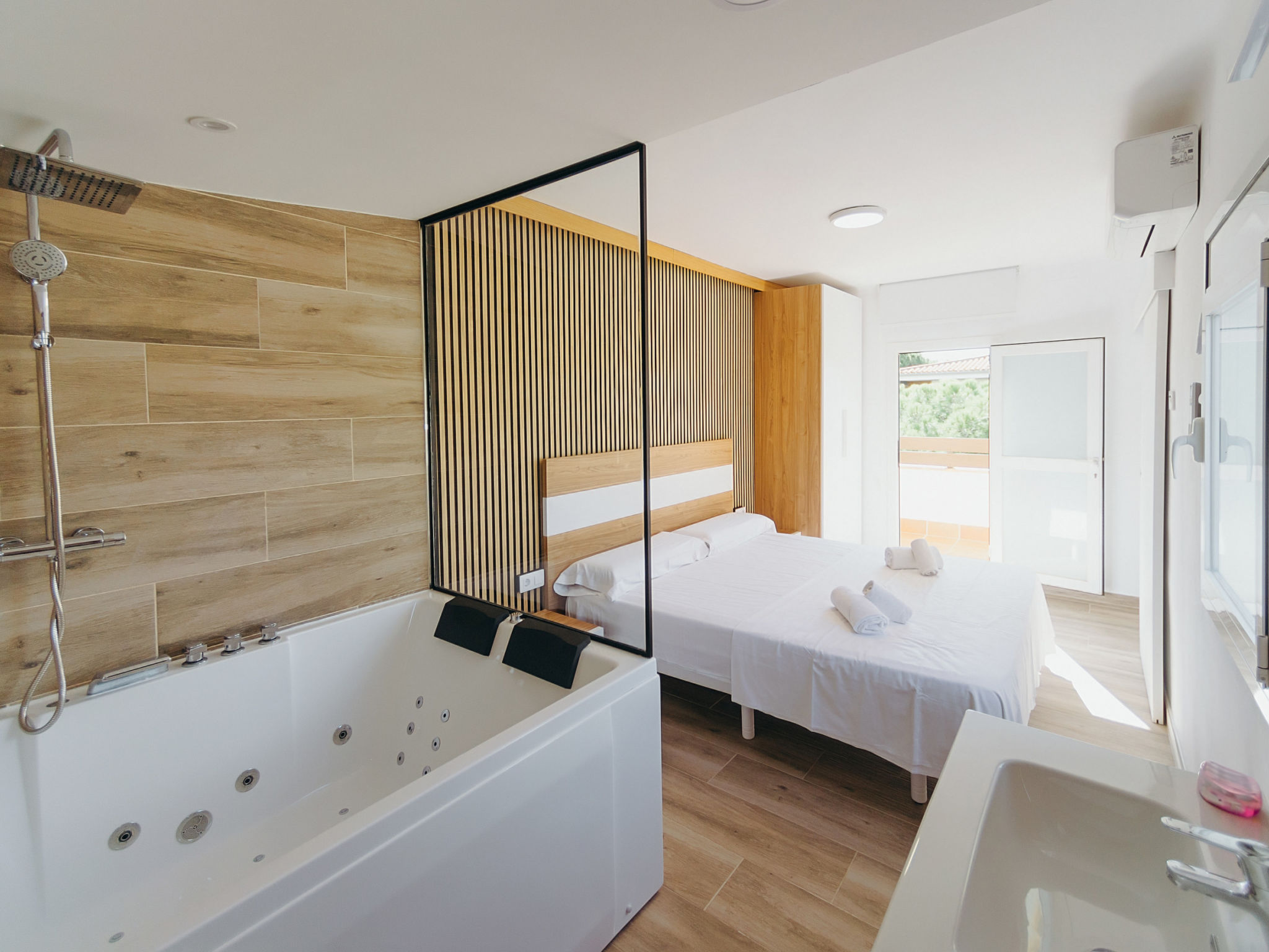 Photo of WELCS DUPLEX 192 PDA cerca del mar