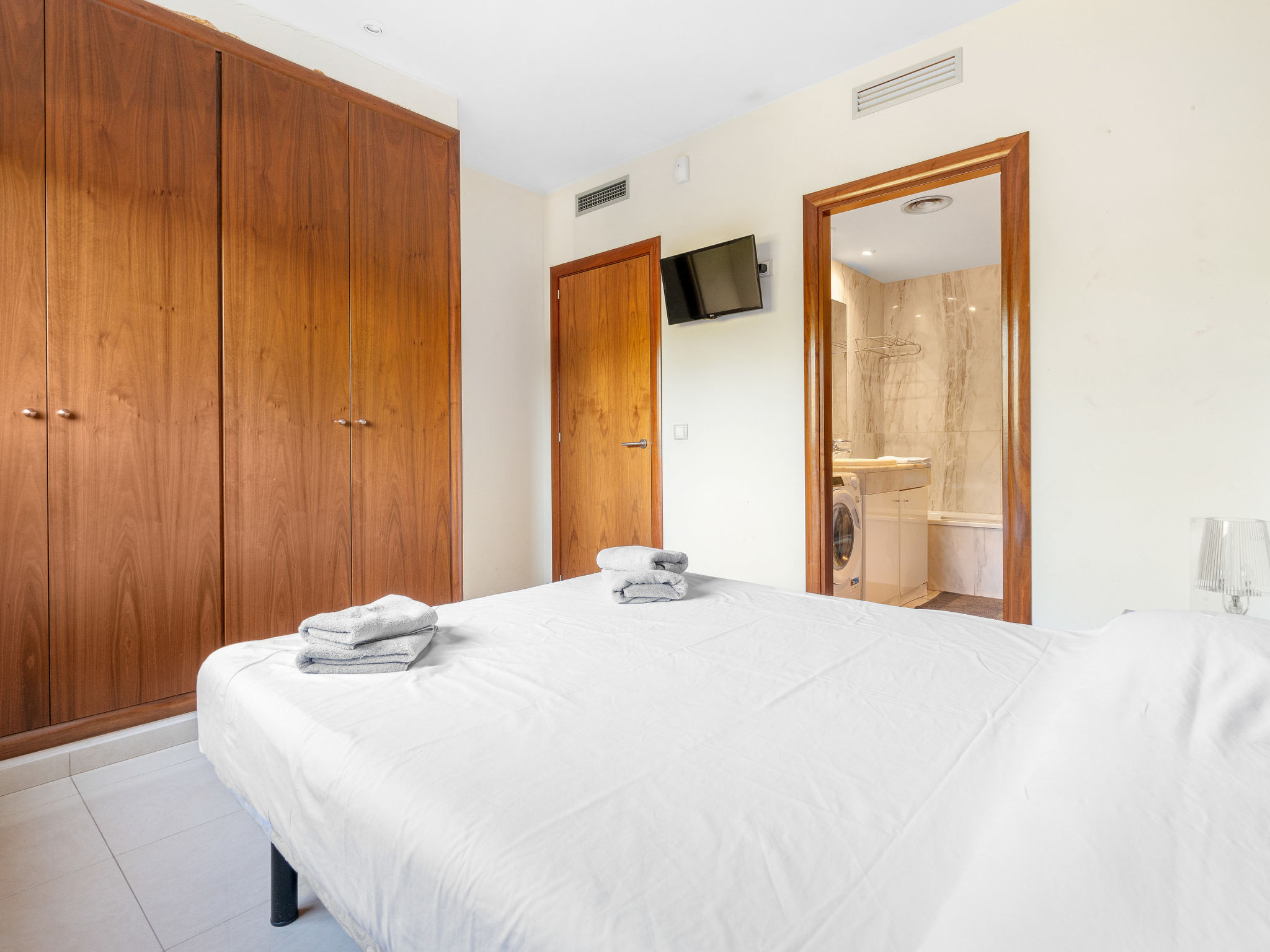 Photo of WELCS APARTAMENTO 155 PDA con piscina