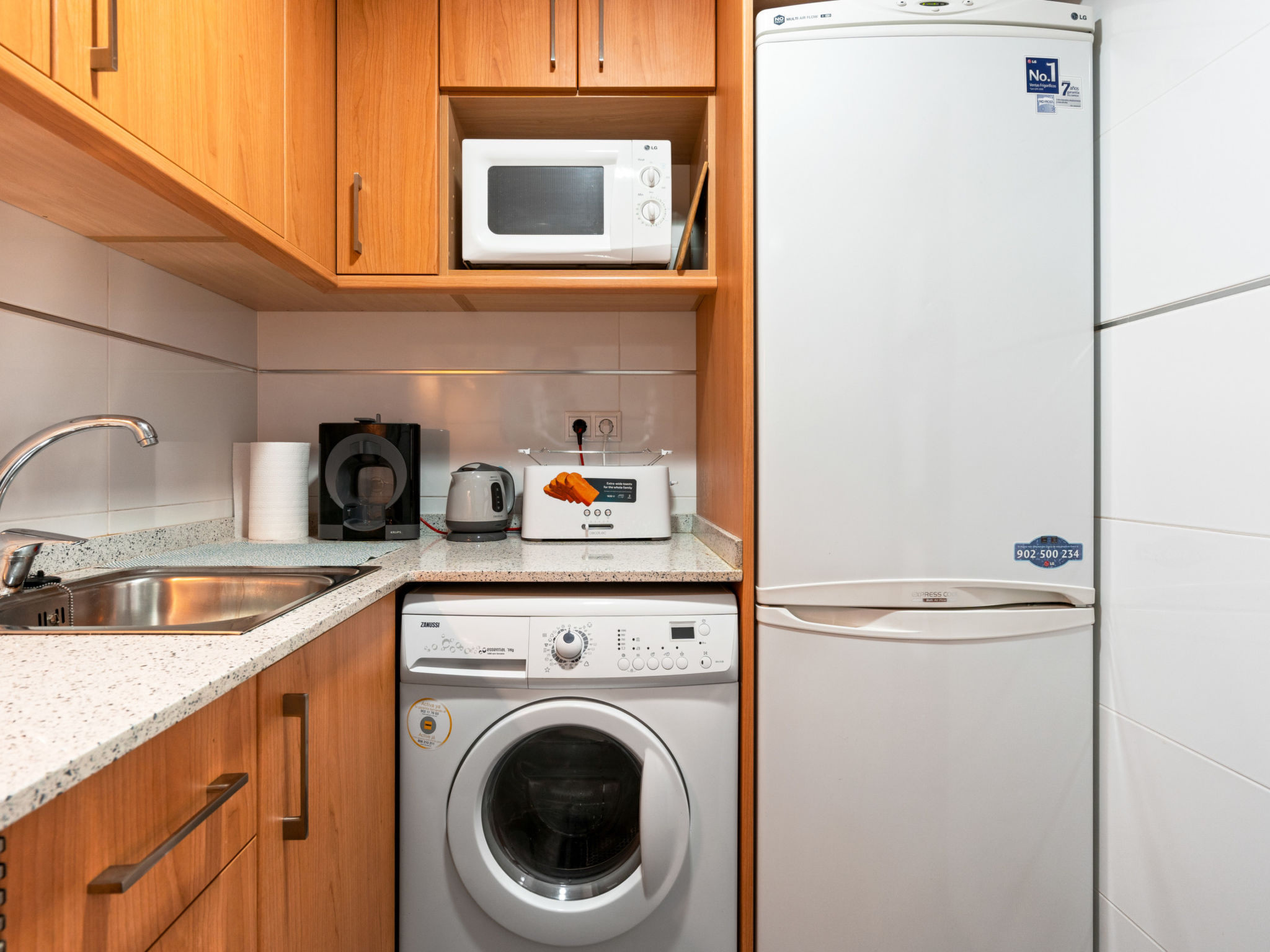 Photo of WELCS APARTAMENTO 130 PDA frente al mar