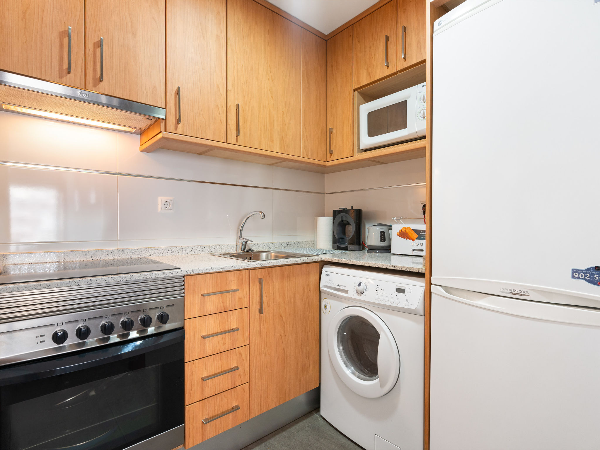 Photo of WELCS APARTAMENTO 130 PDA frente al mar